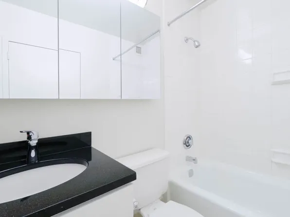 750 Columbus Avenue image 6 of 61