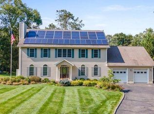 4 Fieldstone Ln, Cortlandt Manor, NY 10567