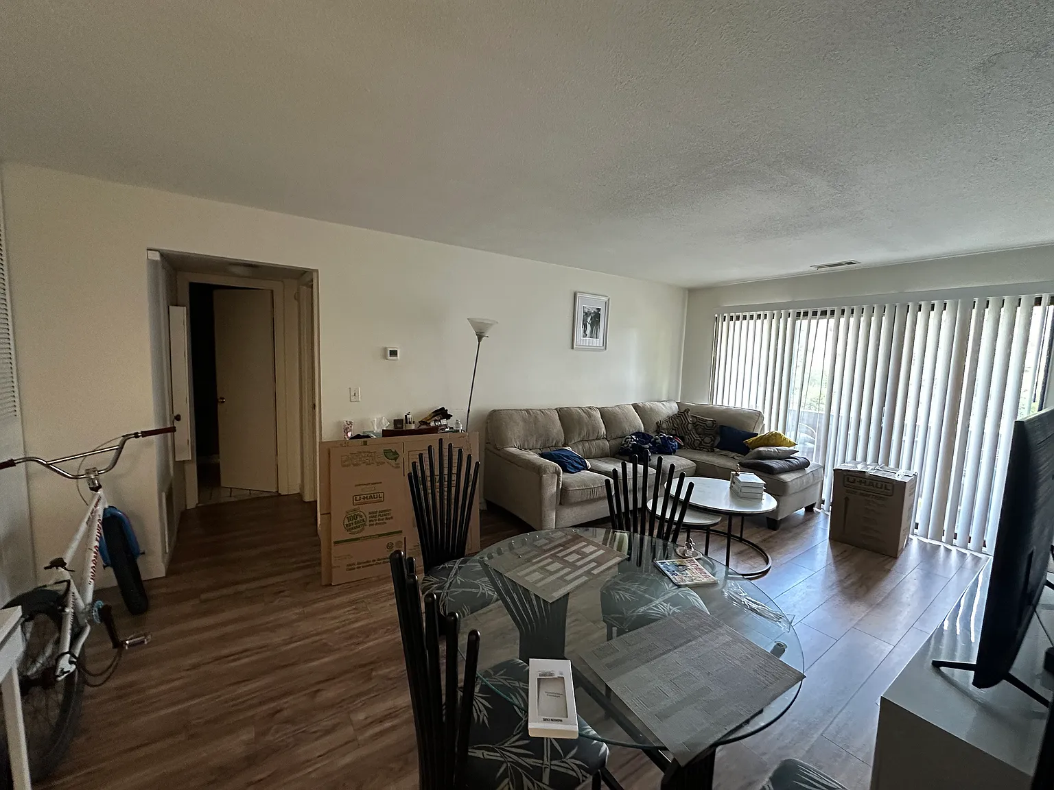 1 bed, 690 sqft, $1,795 — Photo 1