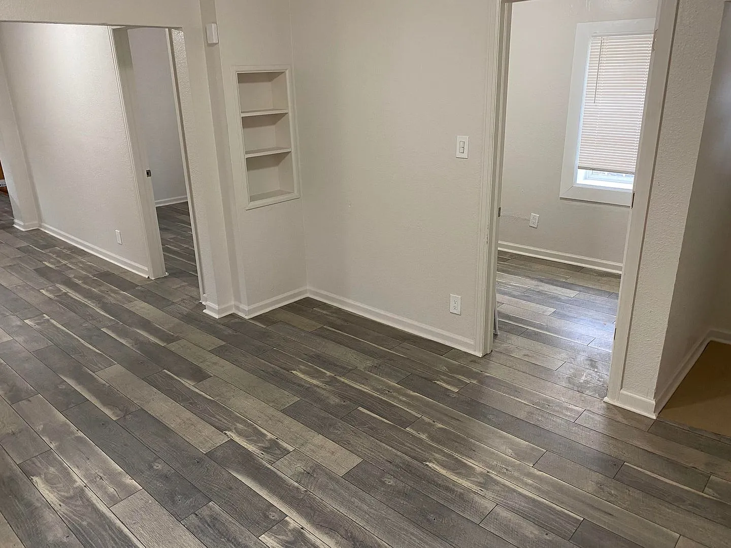 I70/Brighton Blvd, Eylria-Swansea, 2 Bed, New Floor/Paint/Tile/Storage/Fence, Covered Porch! Upda... — Photo 2