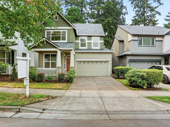 1026 SE Roundelay St, Hillsboro, OR 97123