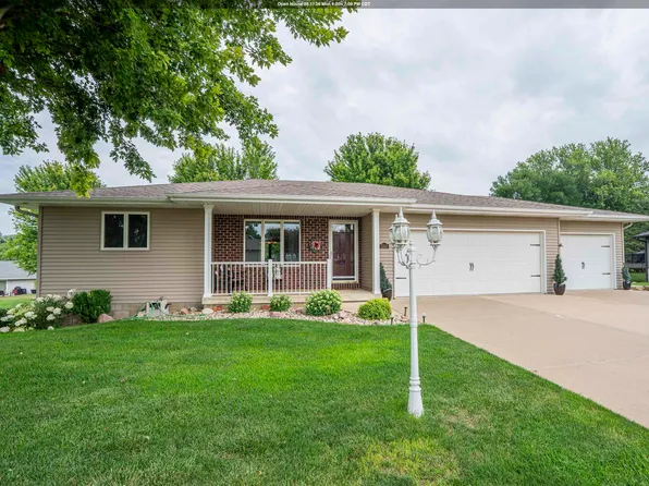 1330 4th Ave SE, Le Mars, IA 51031