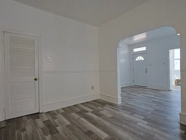 3636 Winchester Ave — Photo 11