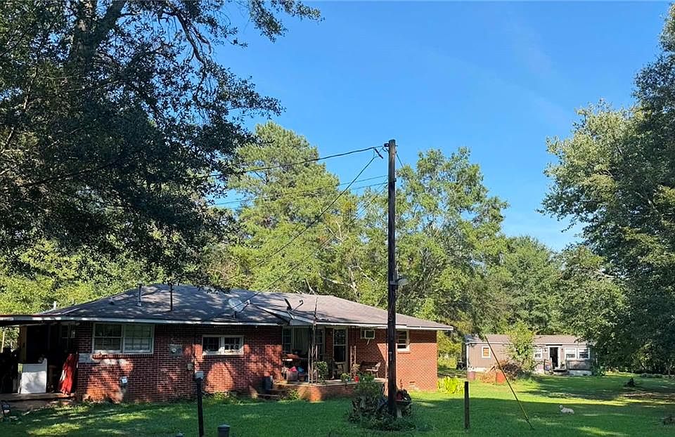 1st image of 12 Fowler Dr SE