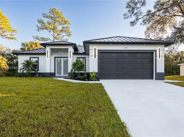 6050 N Moss Cir, Labelle, FL 33935
