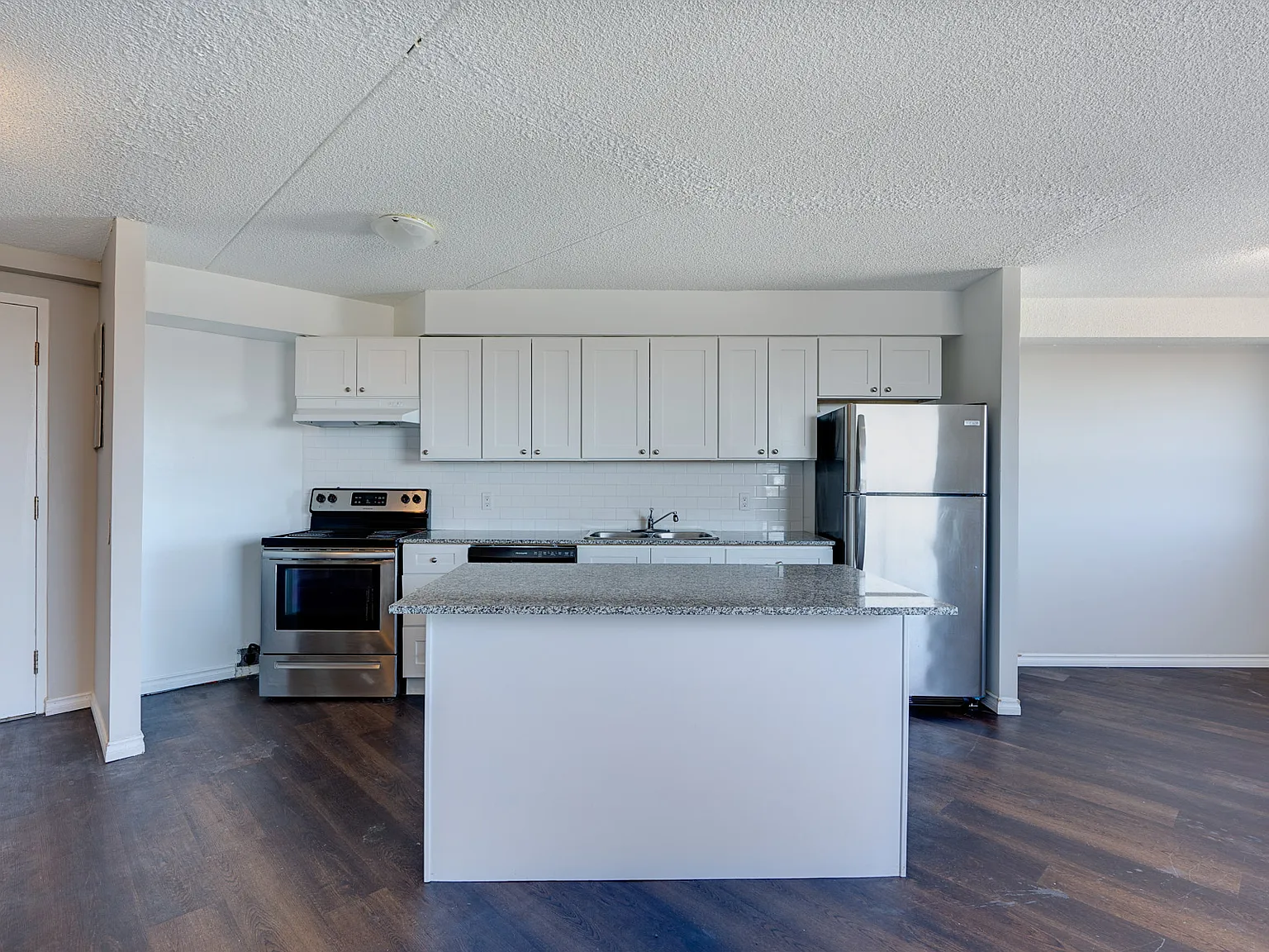46 Gale Crescent — Photo 3