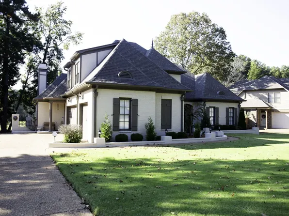 4559 Whisper Spring Dr, Collierville, TN 38017