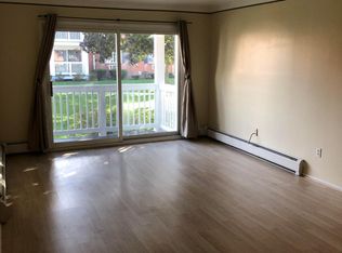 2445 Torquay Ave APT 106, Royal Oak, MI 48073