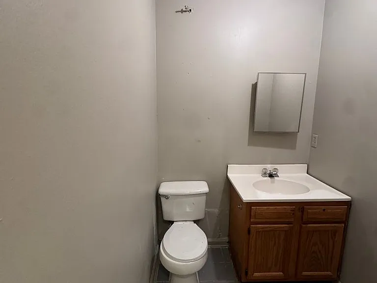 106 Fuller St — Photo 10