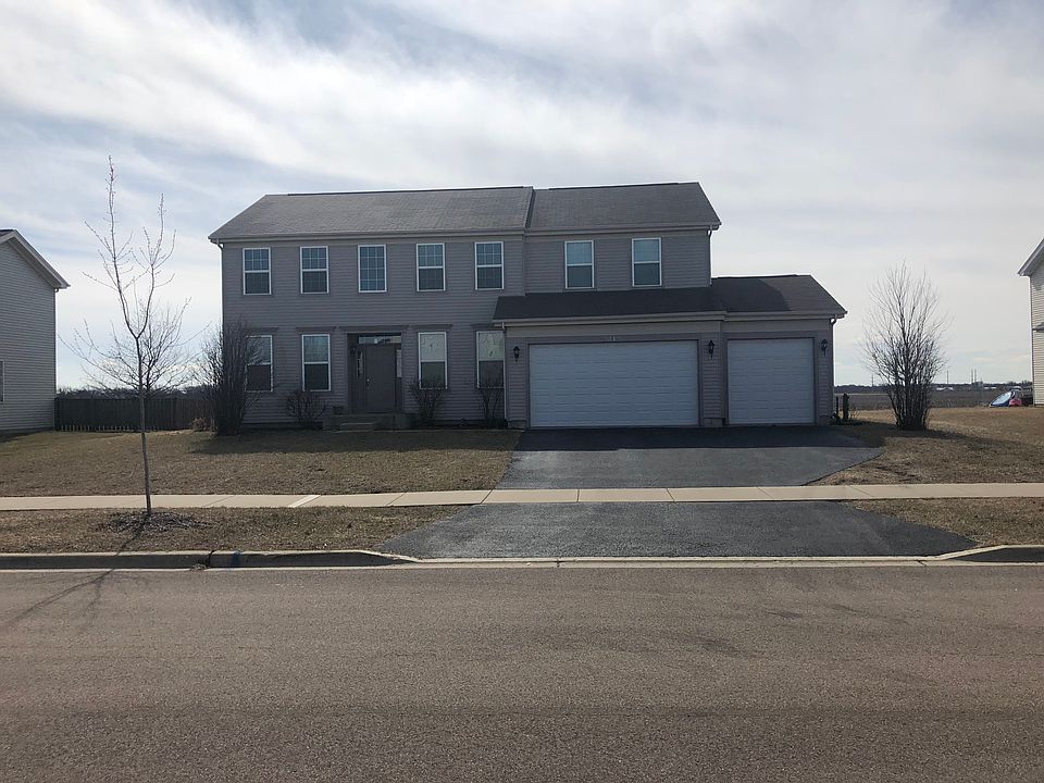 1st image of 3219 Julie Ln