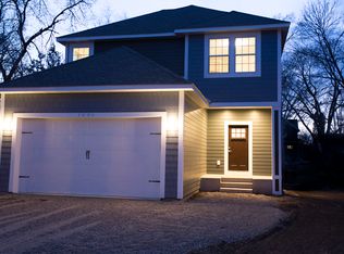 1430 Division St, Hopkins, MN 55343