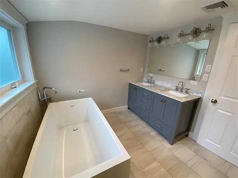 41-43 Garrison Ave #2 — Photo 19