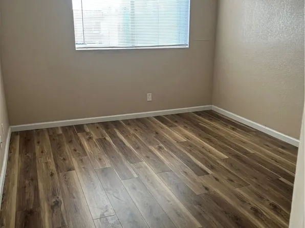 2469 W Acacia Ave #2469, Hemet, CA 92545