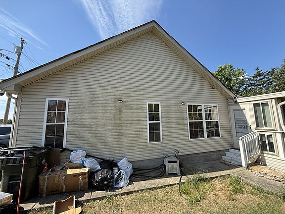 4th image of 806 Starglen Ct