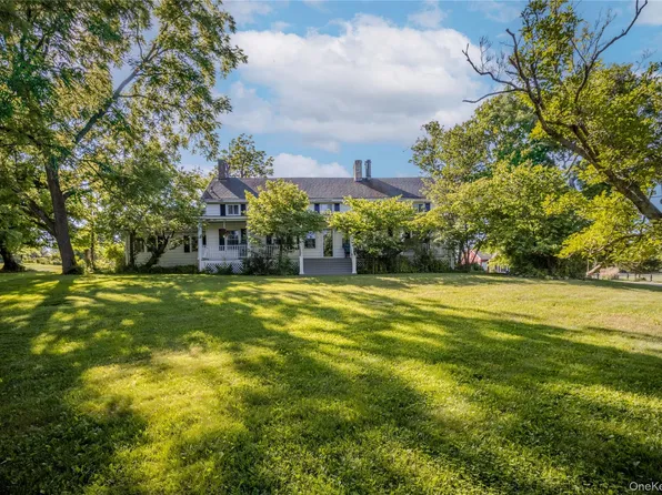 190 Dunthorne Drive, Bloomingburg, NY 12721