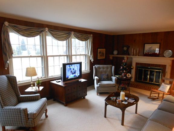2nd image of 7806 Westwind Ln