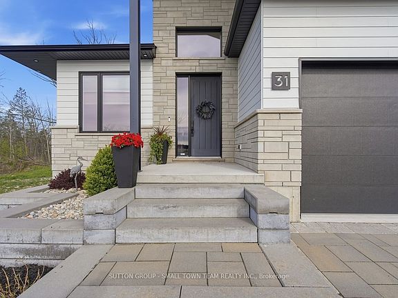 2nd image of 31 Creek Side Pl