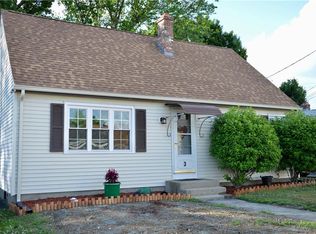 3 Hunter Ave, Johnston, RI 02919