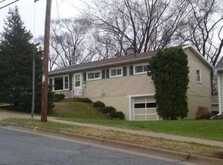 1008 Green St, Onalaska, WI 54650