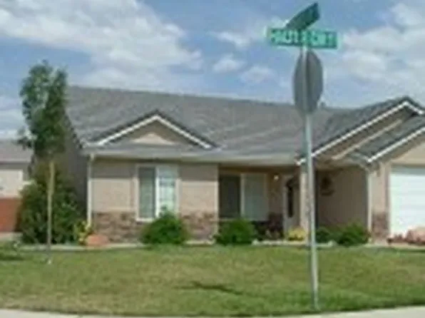 1849 S Halter Cir, Washington, UT 84780