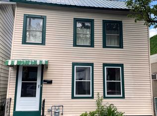 706 2nd Ave, Troy, NY 12182