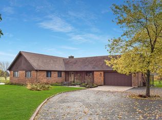 40W505 Tanner Rd, Sugar Grove, IL 60554