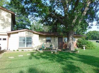 117 S New Hope Rd, Kennedale, TX 76060