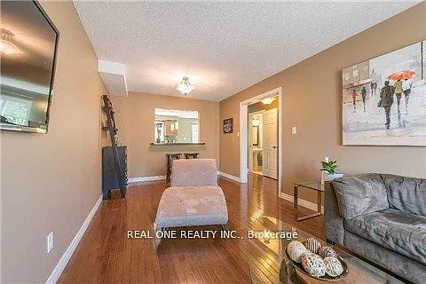 3 bed, $3,400 — Photo 4