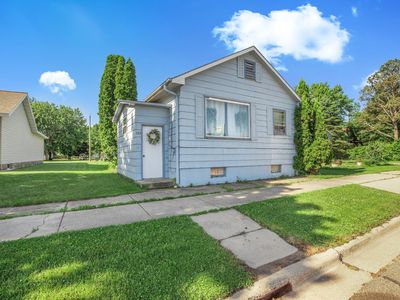 285 Main St, Bowlus, MN, 56314