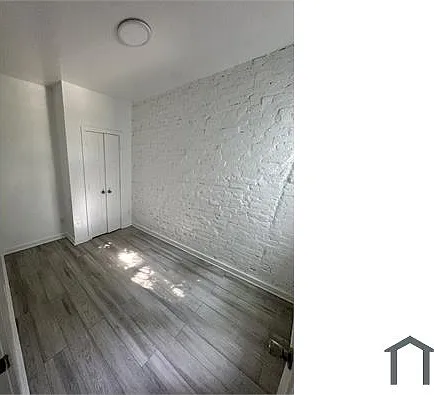 2531 N Dover St — Photo 16