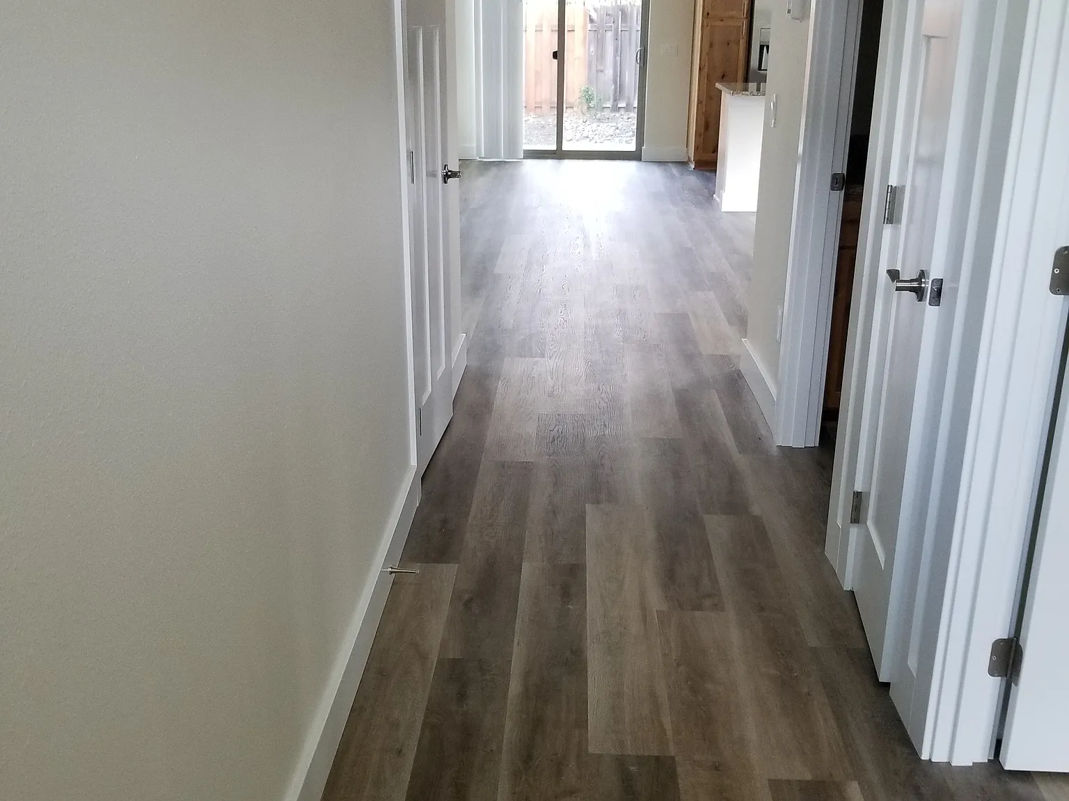 3 bed, 2.5 bath, $2,300 — Photo 4