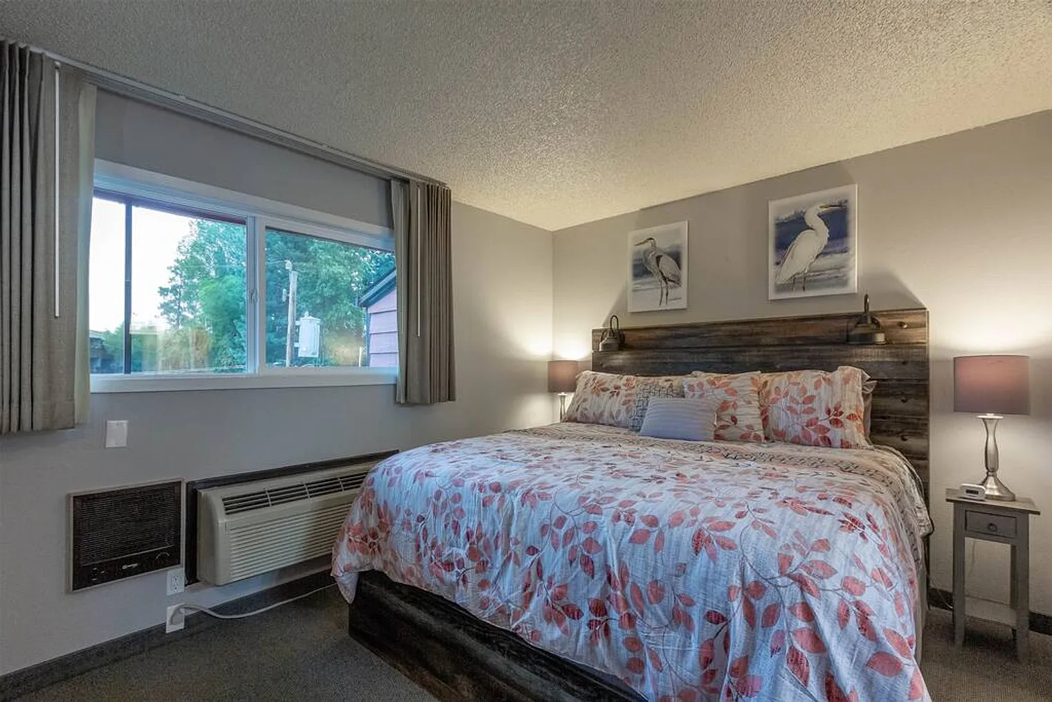 1 bed, 2.0 bath, 624 sqft, $2,803 — Photo 4