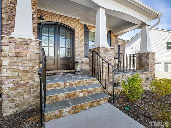 3rd image of 3743 Regent Pines Dr