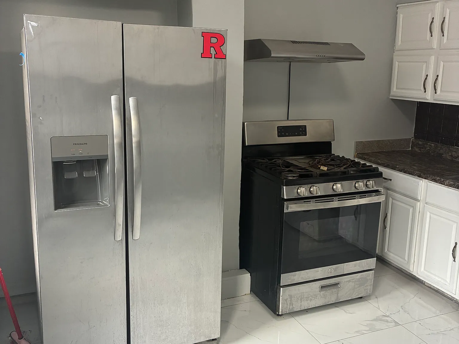 4 bed, 2000 sqft, $2,400 — Photo 4