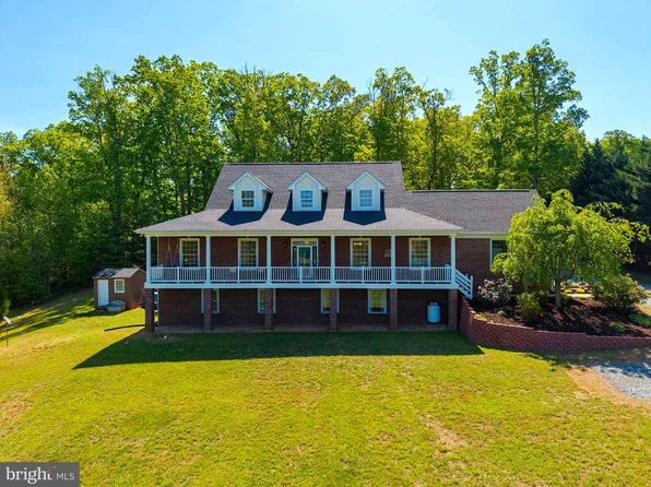 246 Lawsons Farm Cir, Ruckersville, VA 22968