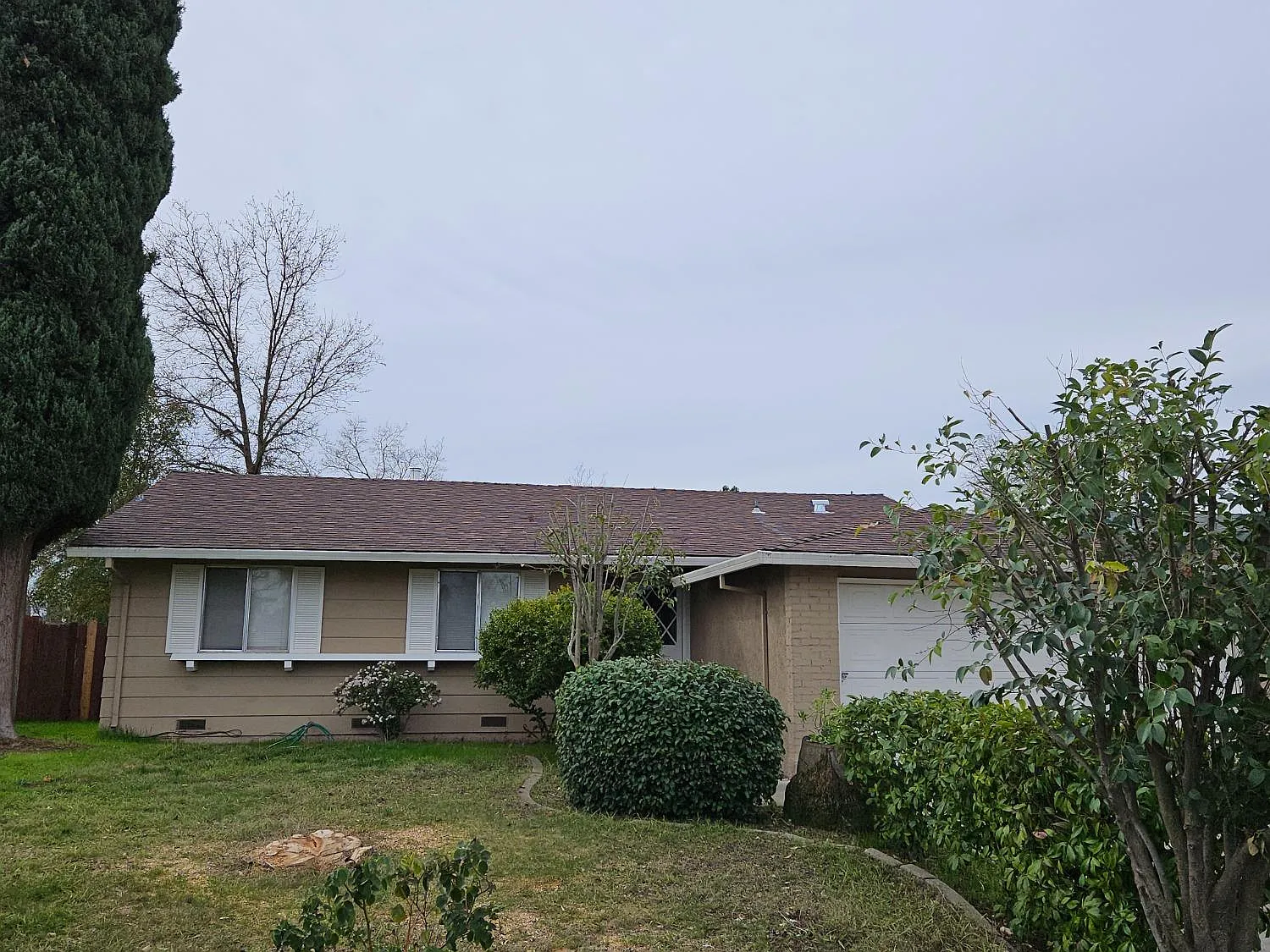 4684 Kerwood Way photo 1
