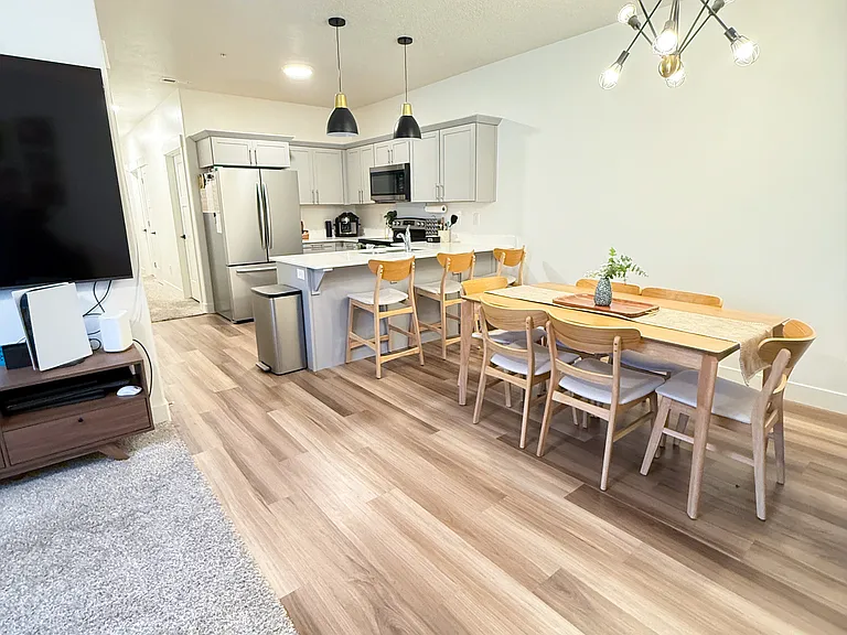 3761 W 1480 N #101 — Photo 6