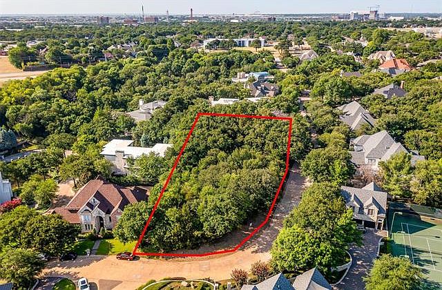 1st image of 2625 Hemingway Dr