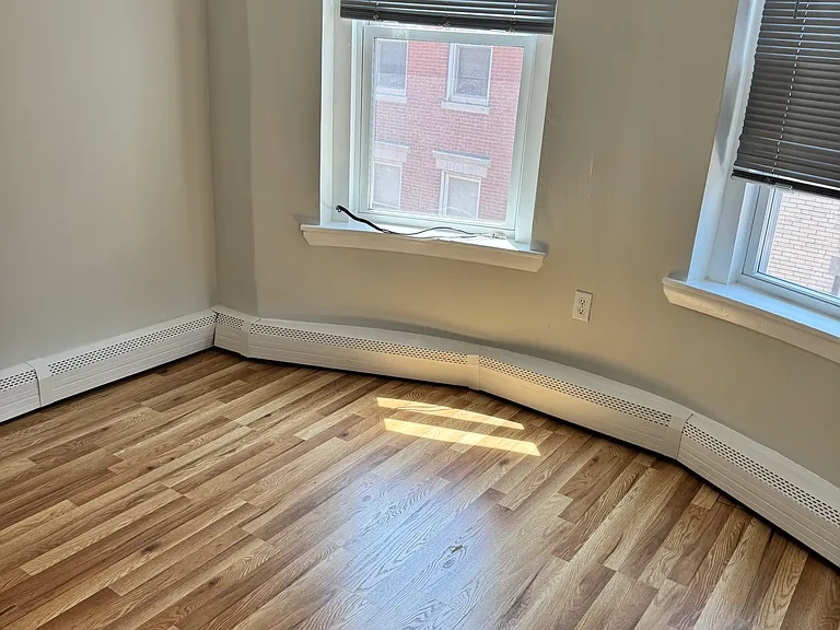 21 Sheafe St #8 — Photo 29