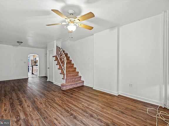 2nd image of 1225 N Howard St