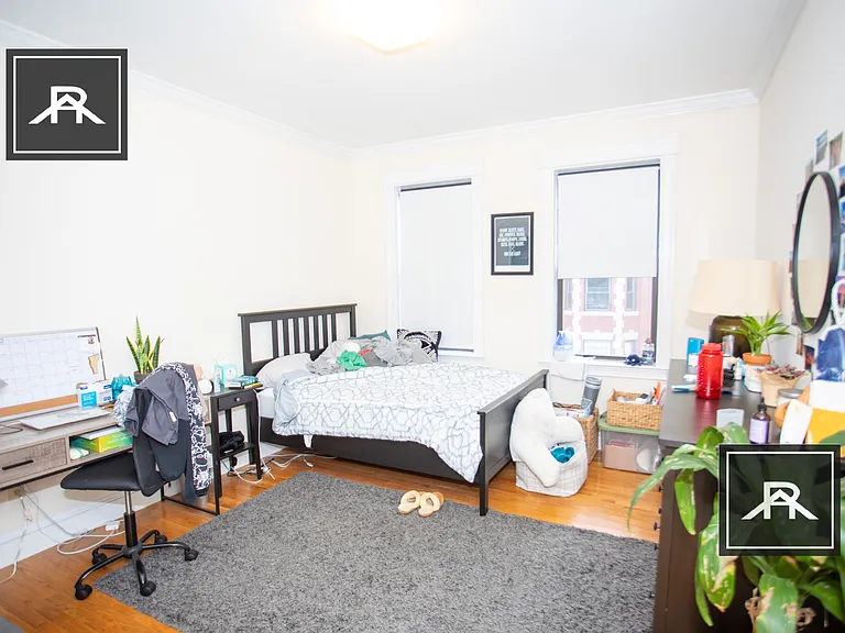 23 Glenville Ave #6 — Photo 4