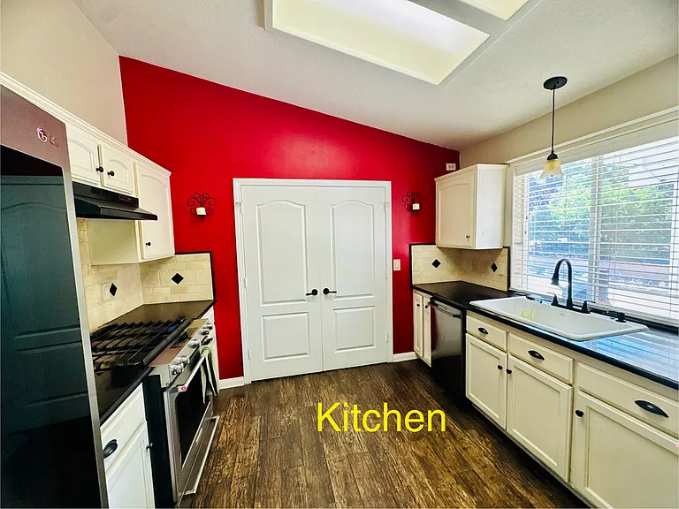 15840 Dalscote St — Photo 13