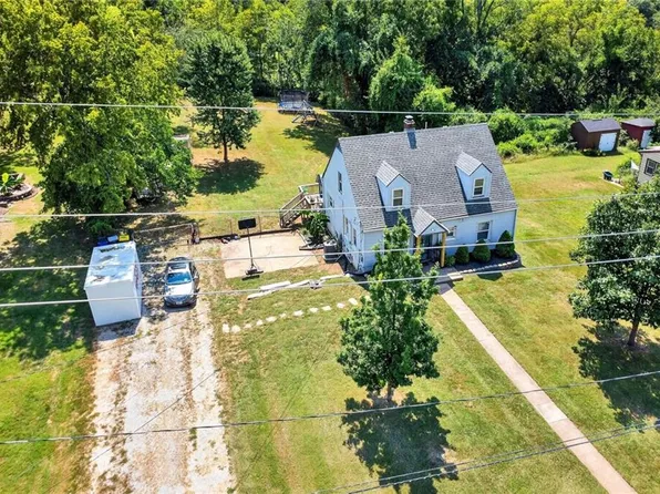 6707 E 66th St, Kansas City, MO 64133