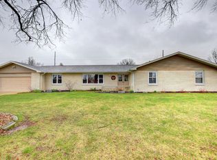 1453 Pine Ave, Rantoul, IL 61866