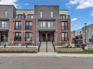 99 Roger St #43, Waterloo, ON N2J0G1