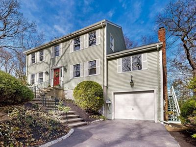 1 Hodge Rd, Arlington, MA, 02474
