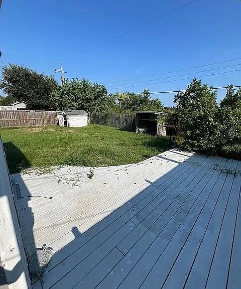 7813 Pruitt Dr — Photo 17