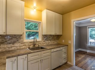 1111 N 76th St, Seattle, WA 98103