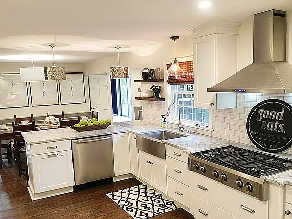 4th image of 24 Cricket Hill Dr