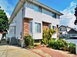 11 Appleby Ave, Staten Island, NY 10305